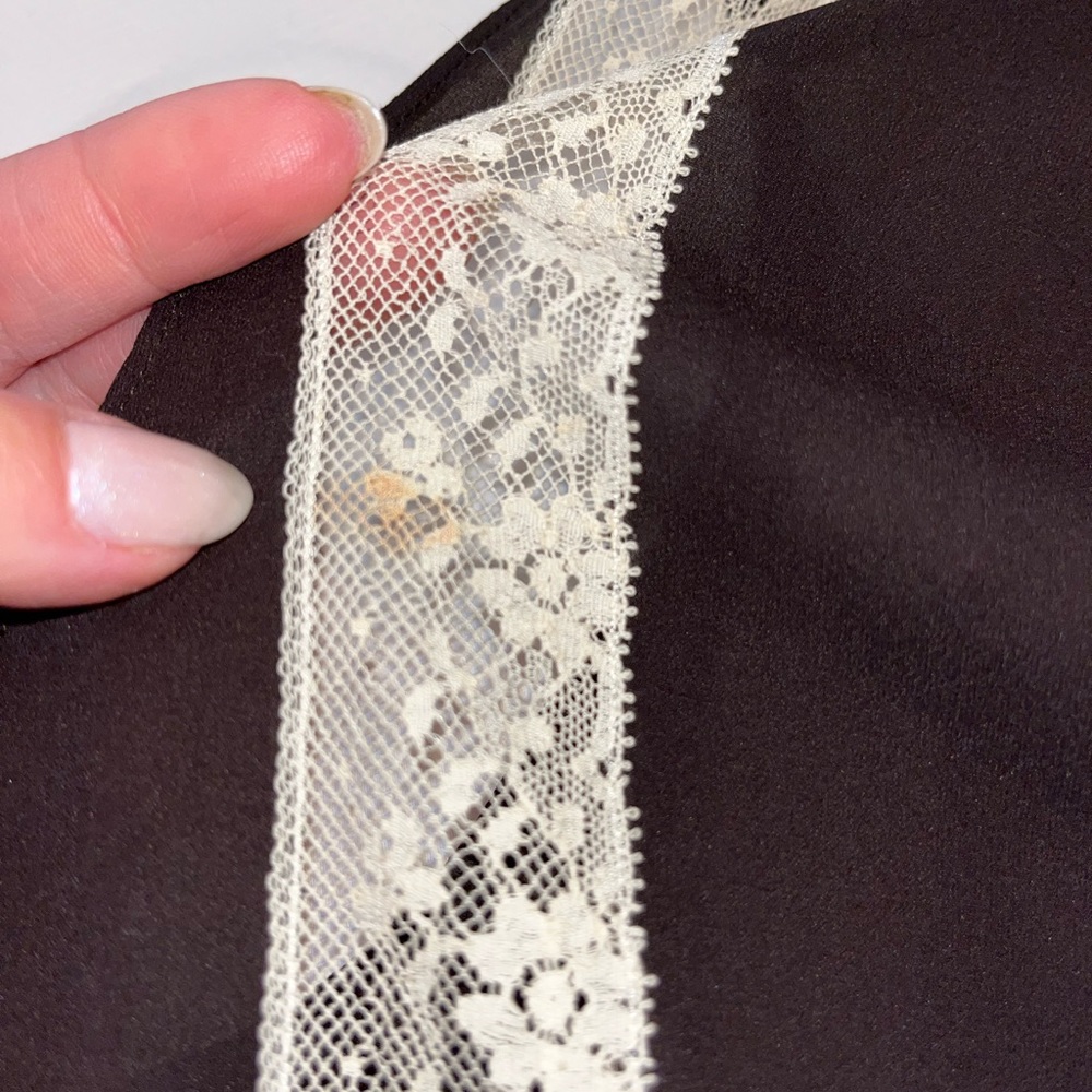 Dolce & Gabbana silk brown blouse vintage with cream lace detail. Size 42/M - Picture 13 of 14